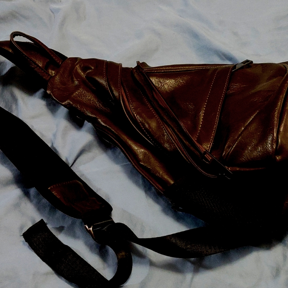 Crossbody purse
